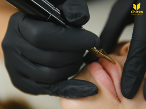 xăm môi ăn trứng gà được không