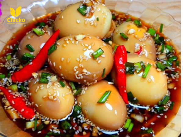 Trứng gà ngâm tương