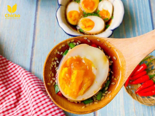 3 Cách Làm Món Ăn Vặt Từ Trứng Gà Siêu Ngon, Dễ Làm 2 Món trứng gà ngâm tương