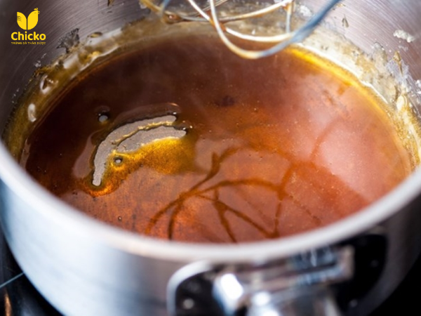 làm nước đường caramen